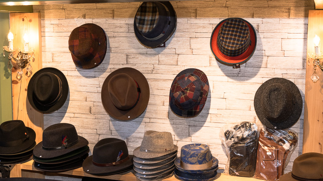 Hoedtique Mary StoopEngstraat 9 Heusden vestingHoedenwinkelWinkel ruimte_14