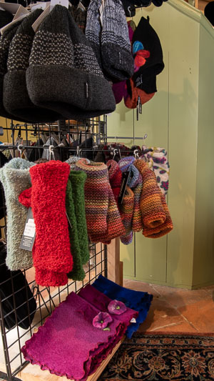 Hoedtique Mary StoopEngstraat 9 Heusden vestingHoedenwinkelWinkel ruimte_9